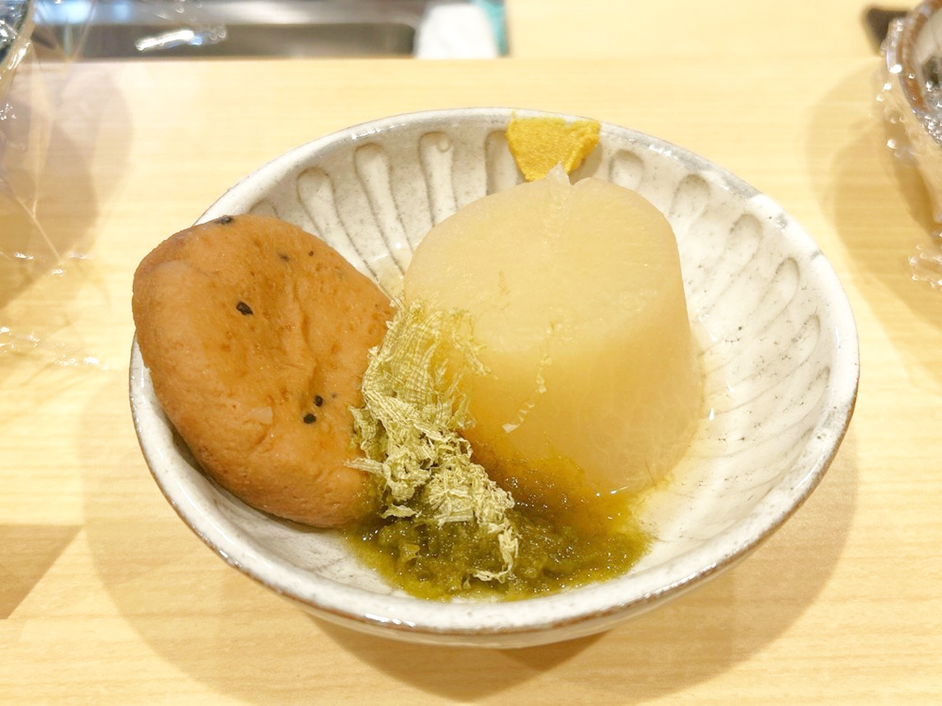 「日本酒と小料理 かめさん」の京風おでん