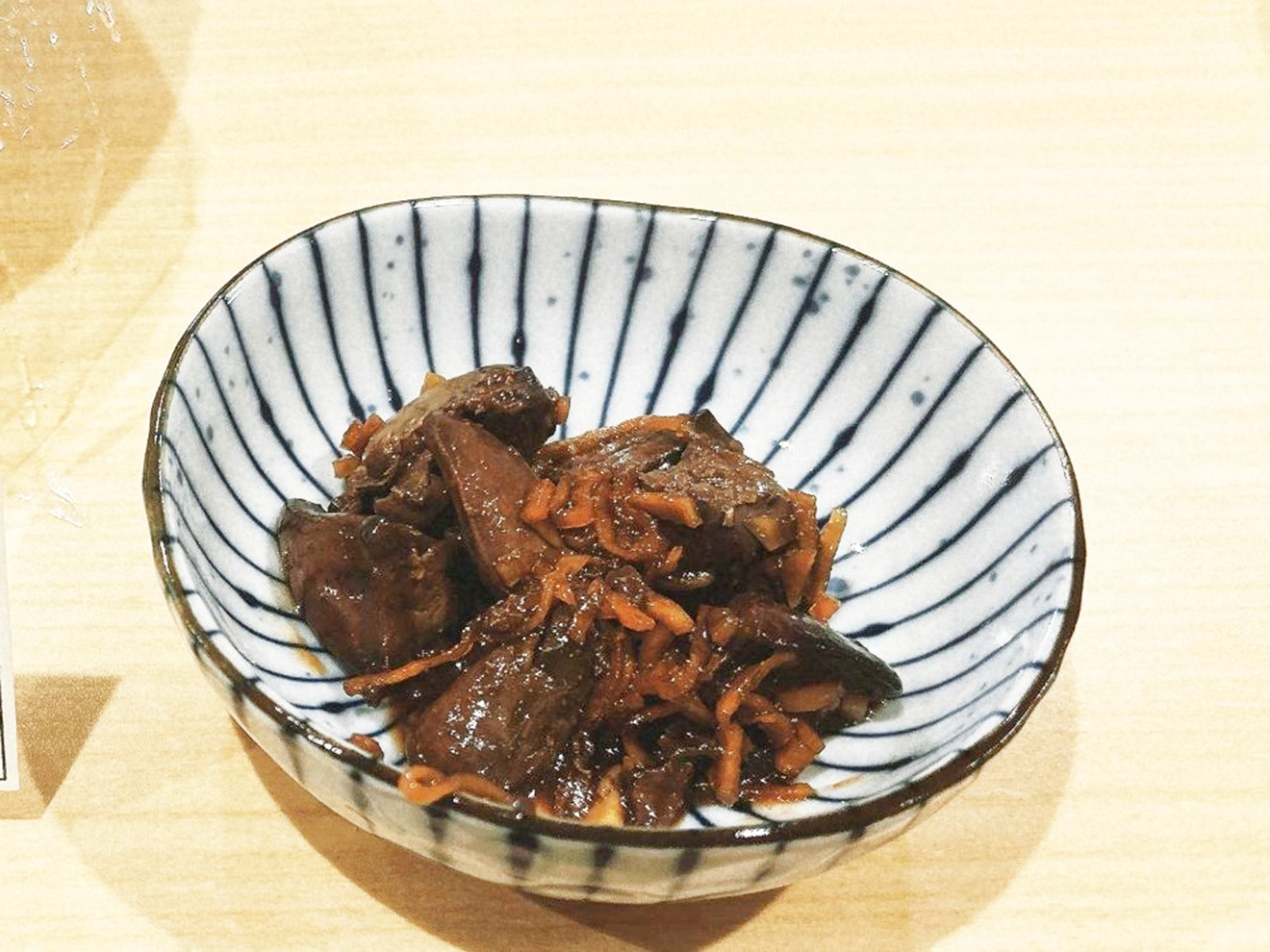 「日本酒と小料理 かめさん」 のレバーの甘辛煮