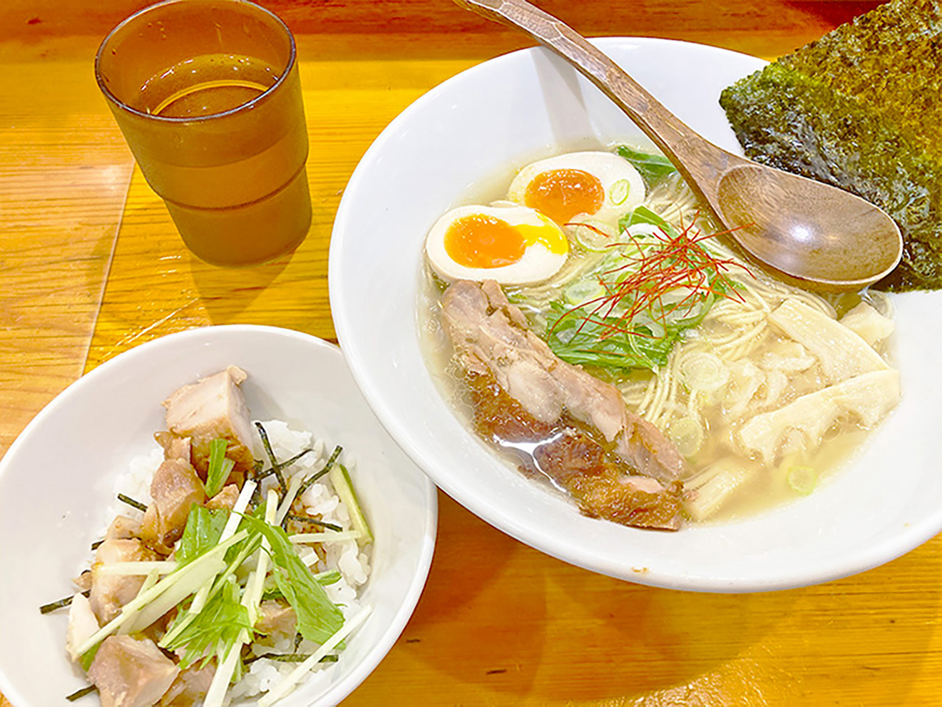 「鶏そば そると」鶏そば、ミニチャーシュー丼