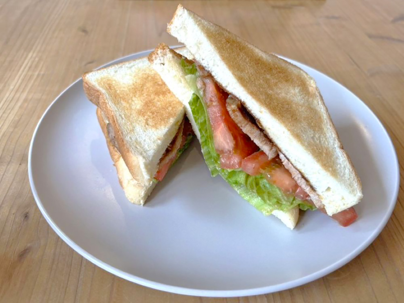 「ALL DAY CAFE」のサンドイッチ