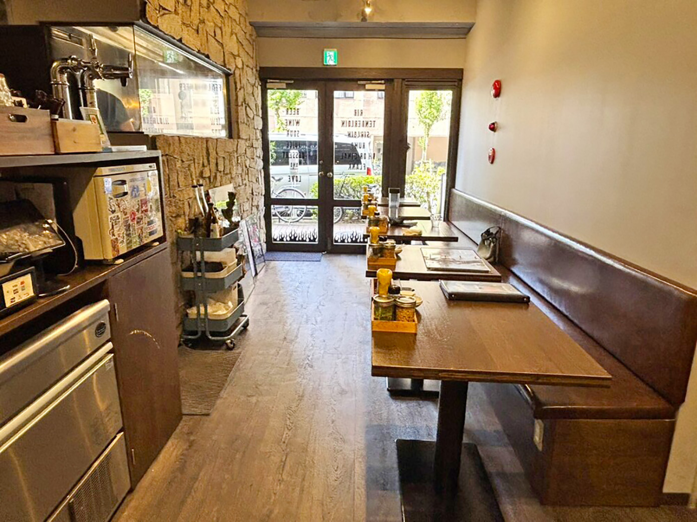 「BUFFALO HUNTER BLOOD TOKYO」の店内