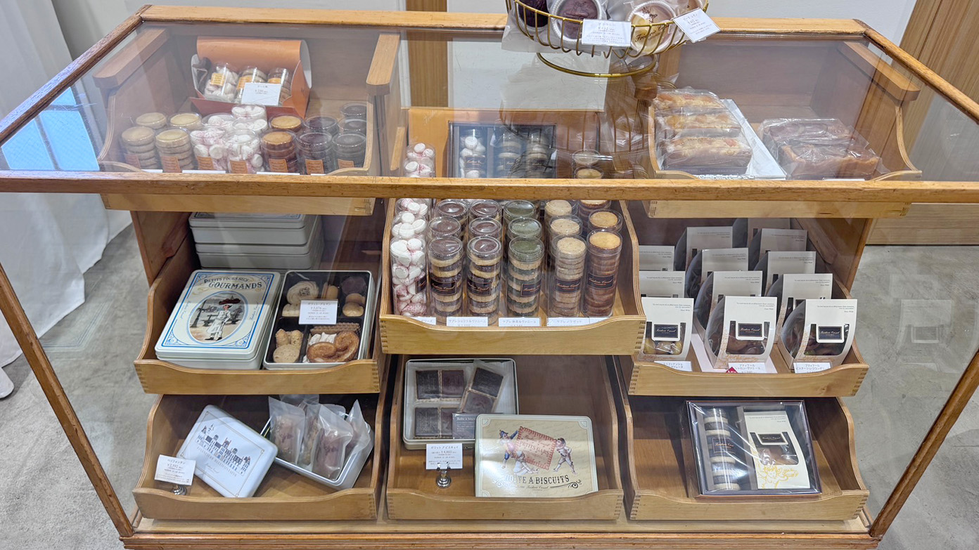 「フレデリック・カッセル 経堂アトリエ店」の雑貨