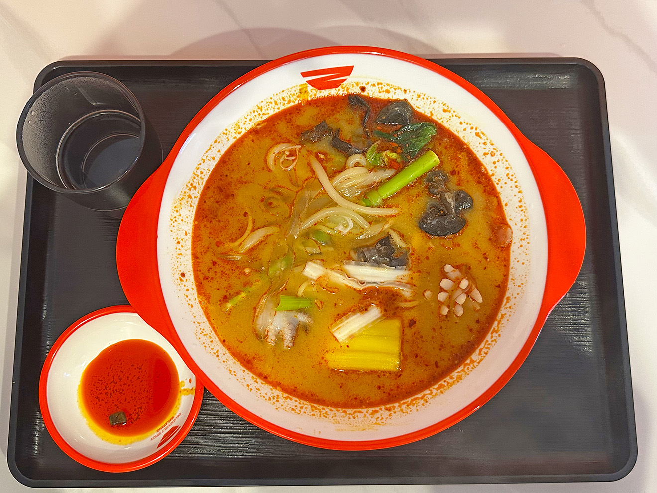 「ラホンバンマーラータン」の麻辣湯