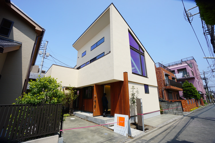 Two Styleさんのモデルハウスの外観