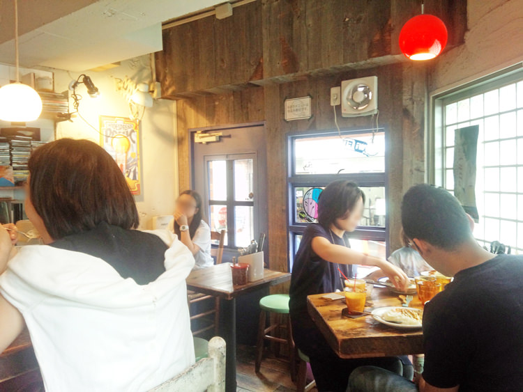 「モンタナ(Montana)」の店内