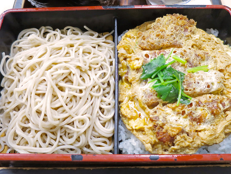 荻窪 長寿庵のカツ丼メニュー