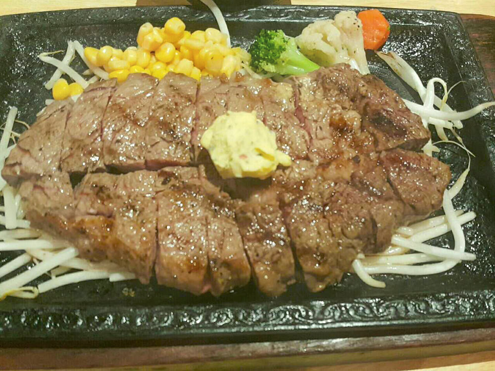 ビフテキ屋まるりのサーロインステーキ240g 2,490円
