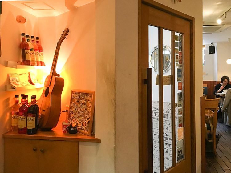 CAFFE STRADAの店内