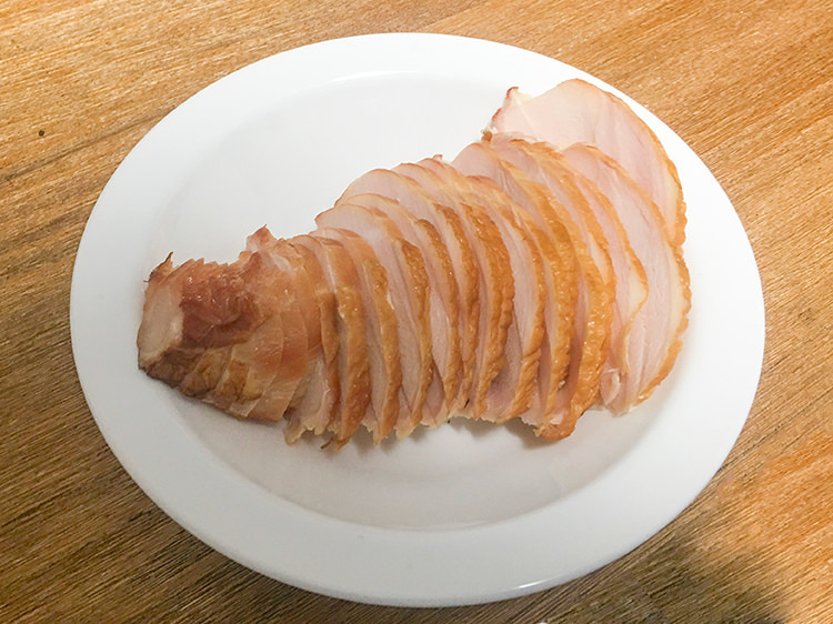 NICE TO MEAT YOU. KODAMA アトレ吉祥寺店のスモークチキン