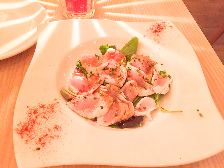 RAINBOW WINE&KITCHENのとりわさのカルパッチョ
