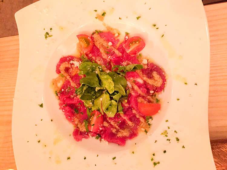 RAINBOW WINE&KITCHENの馬肉のカルパッチョ