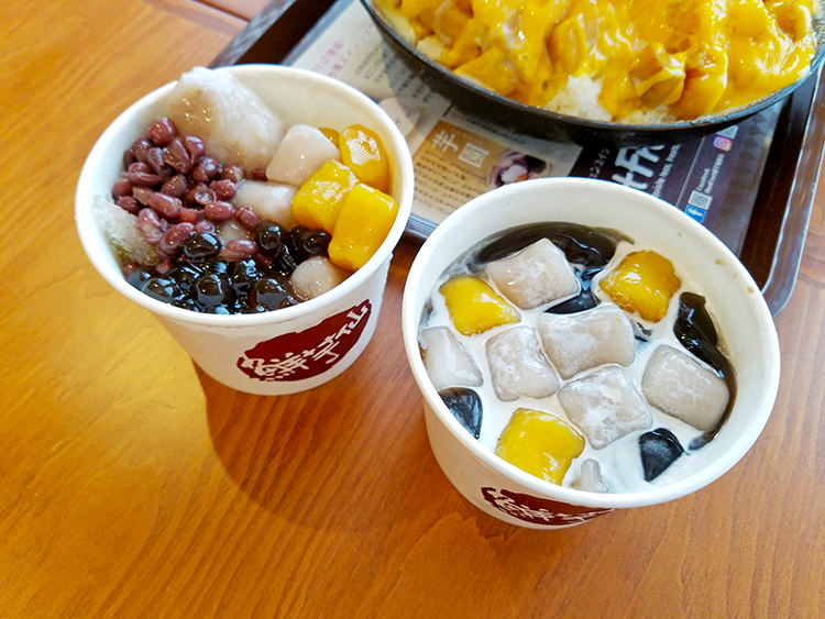 仙草招牌(氷)M550円、芋園4号(氷)M550円