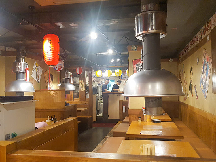 たまには焼肉 高円寺店の店内