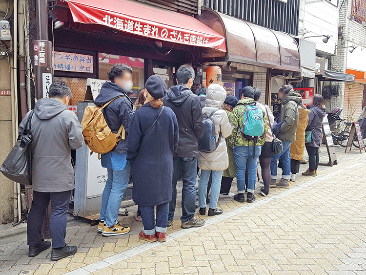 スパイスカレー青藍 高円寺の行列