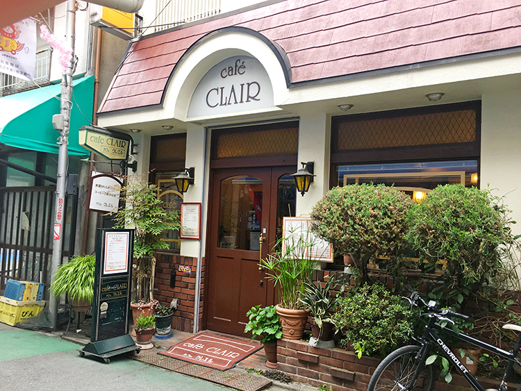 「カフェ クレエル」の外観
