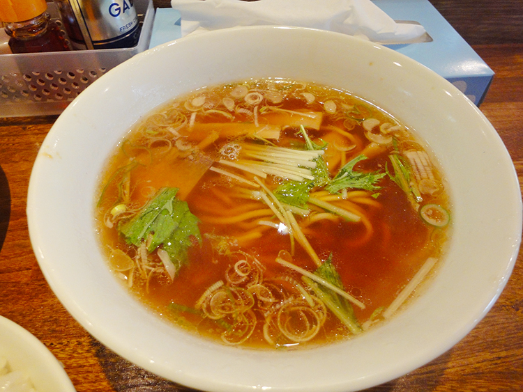 「荻窪 中華屋啓ちゃん」半ラーメン