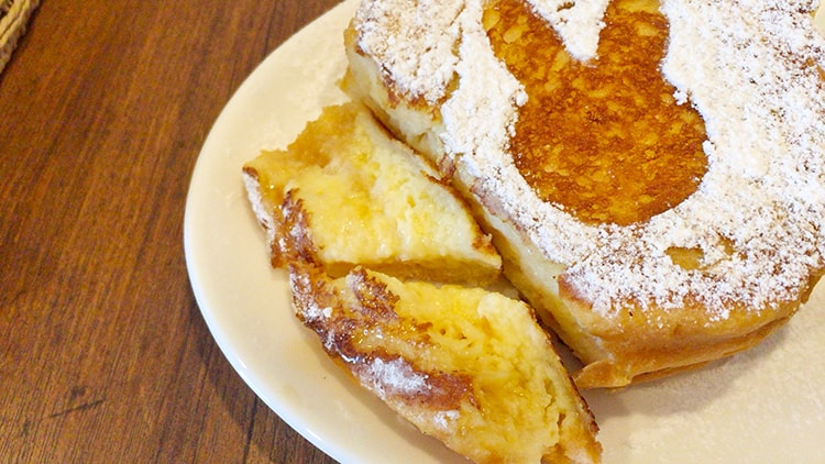 カフェ・ミニヨンのフレンチトースト(メープル)