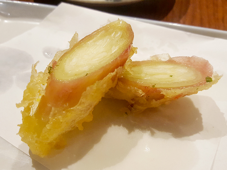 高円寺 うどん酒場 でべそのみょうが