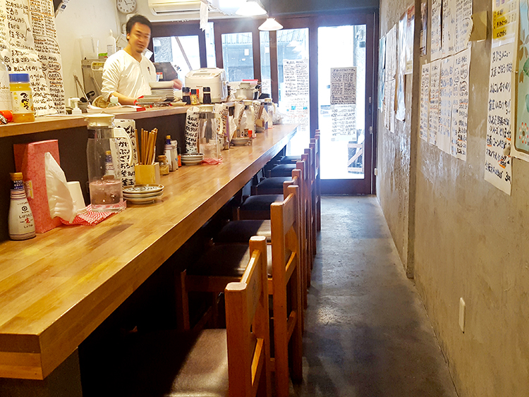 高円寺 うどん酒場 でべそのメニュー