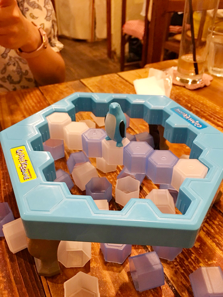 ボードゲーム&ダイニングバーkurumariのクラッシュアイスゲーム