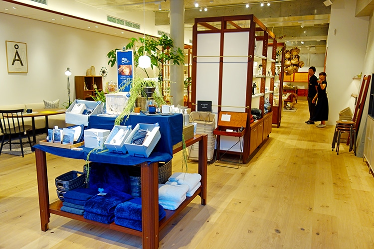 アクタス 吉祥寺店の店内
