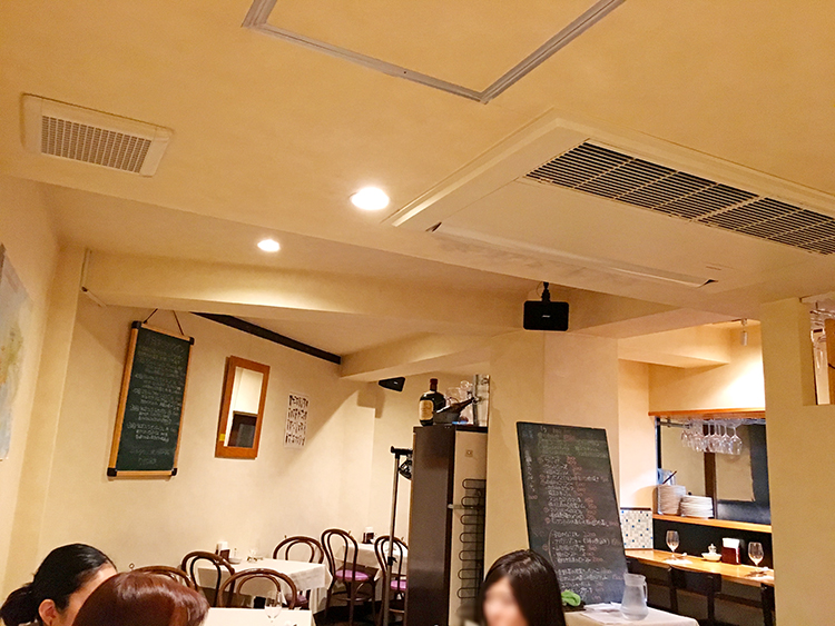 ナトワの店内