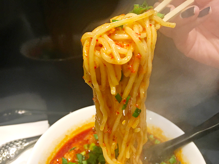 麺処じもんの5辛　神殺し　麺