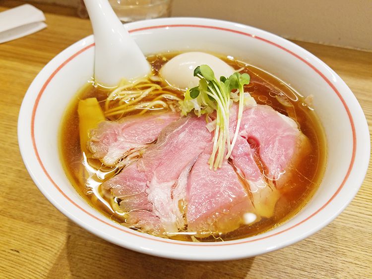 「麺尊 RAGE」の特製軍鶏そば