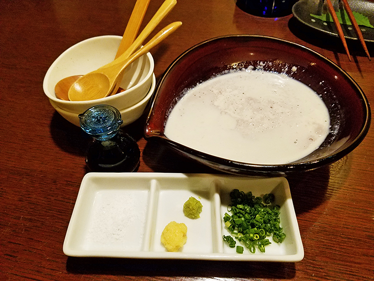 Diningさんさんの特濃豆乳 黒豆豆腐(冷) 680円