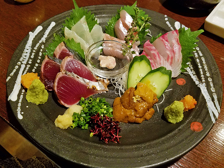 Diningさんさんのお刺身盛り合わせ2人前 2000円