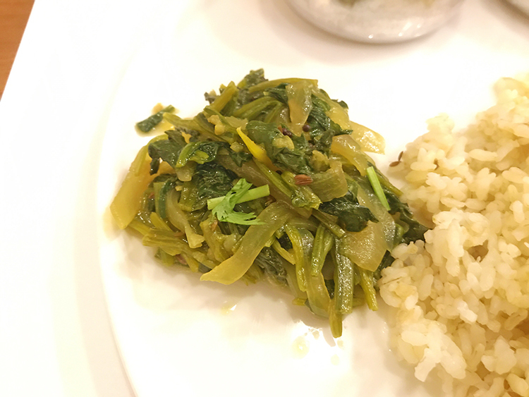 レインボウスパイス食堂 かぶとのパラクポリヤル