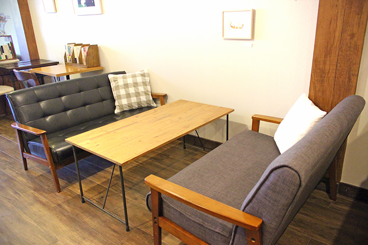 Cafe SchnurrWarzの座席