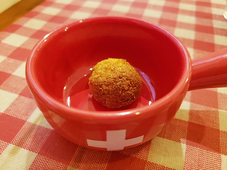 スイス食堂LePreのマカロン