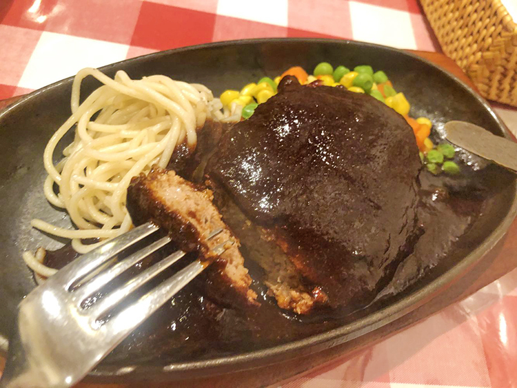キッチンドナルドのハンバーグ