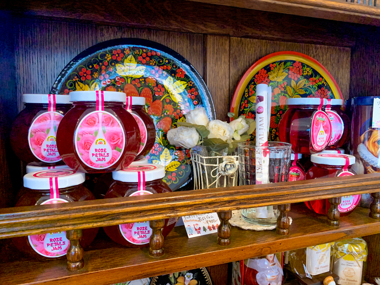 ロシア雑貨店パルクの花びらのジャム