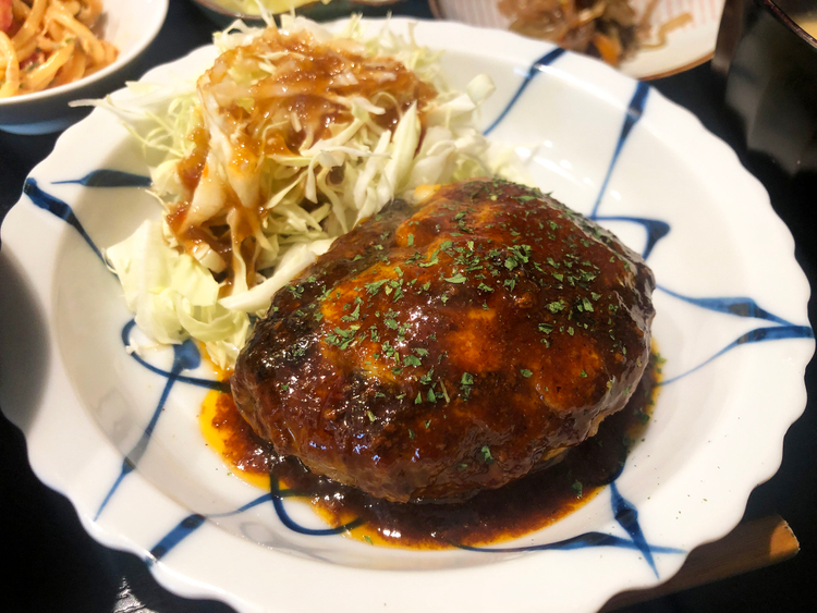 瓜坊の定食屋さん&お惣菜 お弁当のチーズハンバーグ定食