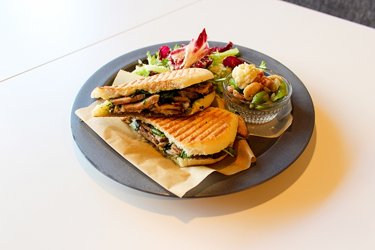 CAFE & KITCHEN PANITAのパニーニ