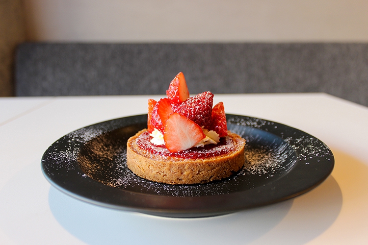 CAFE & KITCHEN PANITAのイチゴタルト