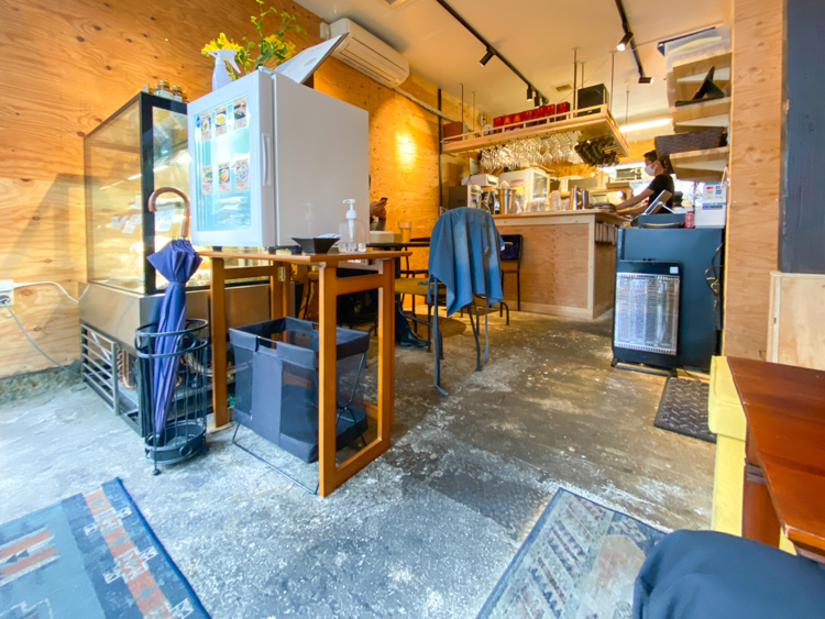 フォーハノイ キッチン&カフェの店内