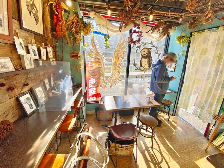 「ITSUKI Coffee Roastery」の店内