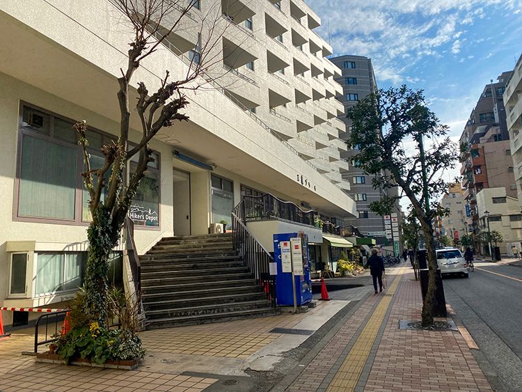 三鷹デイリーズ外観