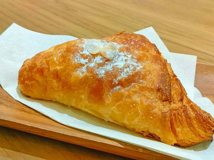 PINの店のパンオクレーム