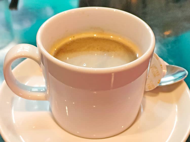 「Cafe&Barペンギンのいるダイニング」のコーヒー