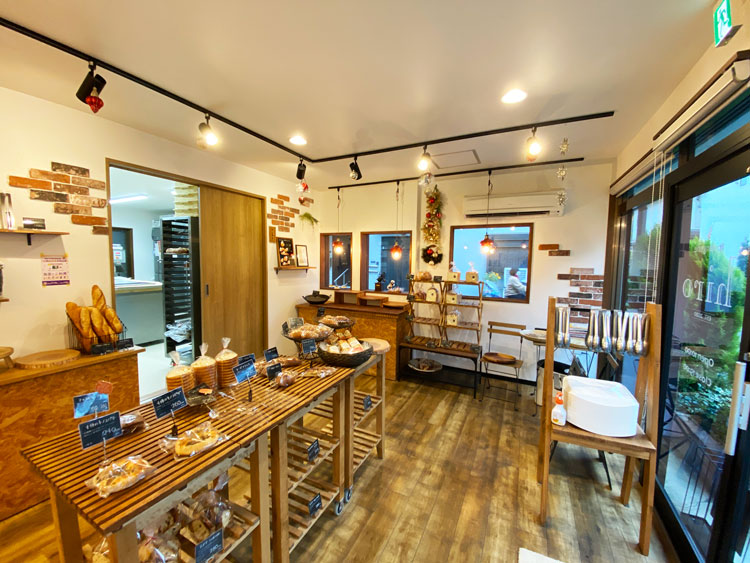 「ブーランジェリー hiro」の店内