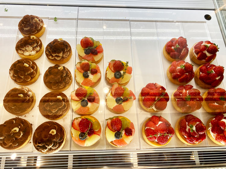 「tartotte(タルトッテ)吉祥寺マルイ店」のショーケース