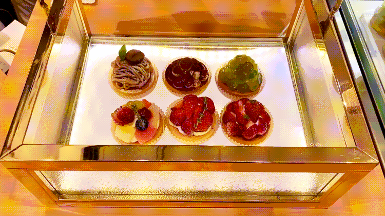 「tartotte(タルトッテ)吉祥寺マルイ店」のタルト6種類GIF