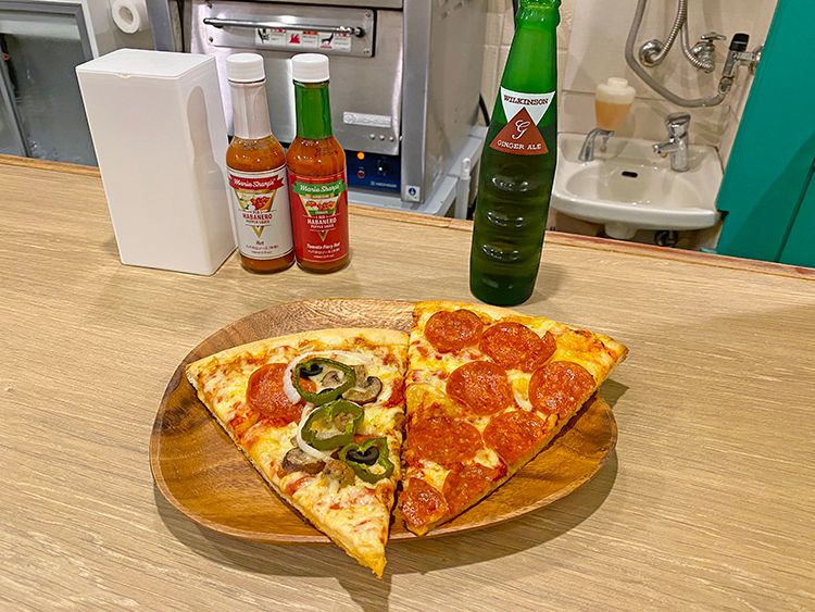 PIZZA-ISMのピザ