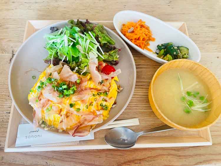 「sononi（ソノニ）」の和風オムライスセット