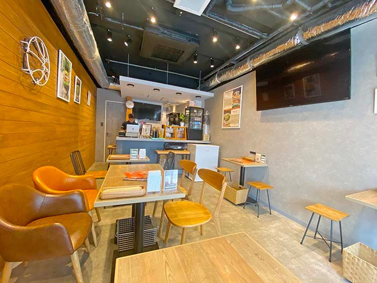 MACHI DELIの店内