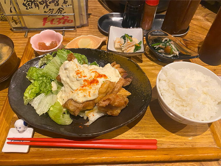 もがめ食堂のチキン南蛮定食